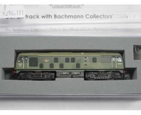 Bachmann 'N' Gauge Ref 372-979 Bo-Bo Class 24 Diesel Locomotive, BR green, R/No D5085, very good cased condition.