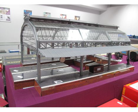 Ace Trains ''O'' Gauge/7mm Station Canopy With Platform Extension Kit- fair to good condition, unboxed. (7 piece)