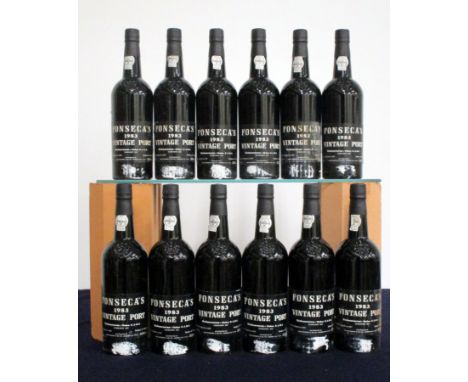 12 bts Fonseca's Vintage Port 1983 owc-split lid i.n, 4 vsl cdl