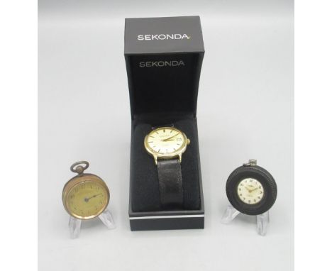 Sekonda gold plated hand wound wristwatch with date, signed cream dial with applied baton hours and centre seconds with origi