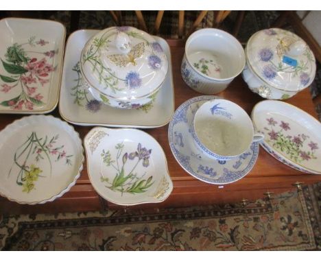 Spode Stafford Flowers, oven to tableware to include a tureen with lid and a Spode oversized teacup with saucer 