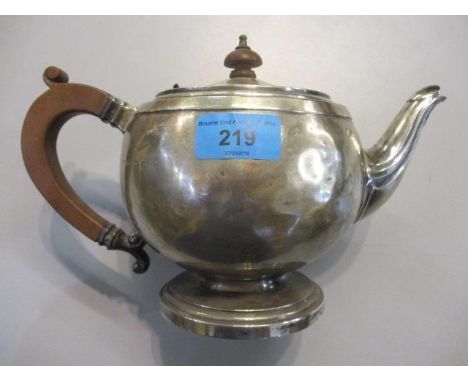 An early 20th century silver teapot 