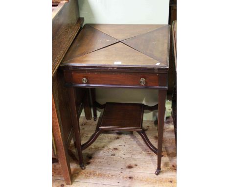 Edwardian mahogany envelope card table