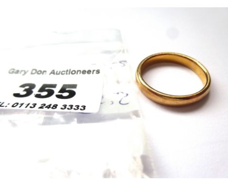 22K GOLD RING SIZE P1/2 TOTAL WEIGHT 5.3G