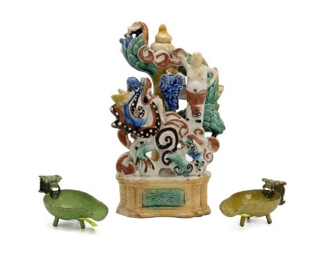 A COLLECTION OF THREE CHINESE ITEMS, REPUBLIC PERIOD (1911-1949)  The ceramic sculptural group depicting a deity grabbing a d