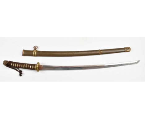 Japanese Katana Samurai sword with&nbsp;hammered and embossed copper kashira with applied silver family mon,&nbsp;shagreen ha