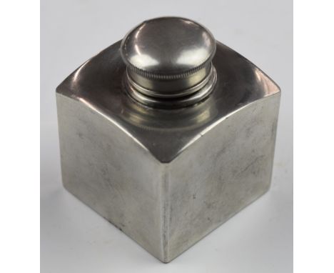 W R Pape metal gun oil bottle, 4.2x4.2x5.5cm.&nbsp;