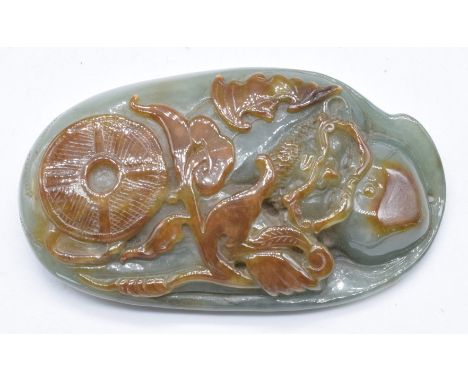 Chinese carved jade small boulder decorated with Luohan and bat, 8.5 x 5cm