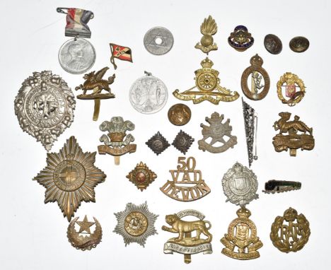 Small collection of metal badges including London Rifle Brigade, Royal Artillery, Scots Guards, Coldstream Guards, 50 VAD Dev