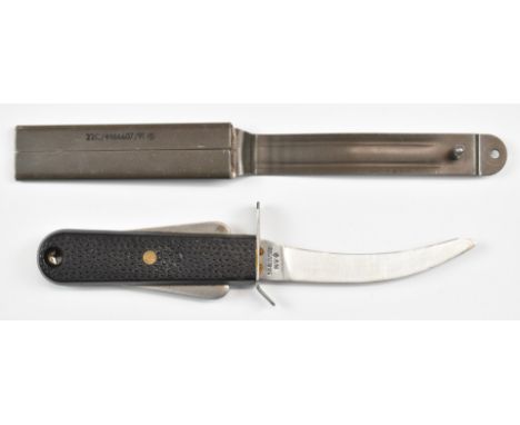 RAF parachute knife with broad arrow mark 98 and 22C/1278106 to blade and sheath marked 22C/4466607/91.&nbsp;PLEASE NOTE ALL 