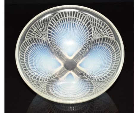 Lalique Coquilles opalescent glass bowl decorated with shells, impressed to base 'R Lalique', 18.5cm in diameter