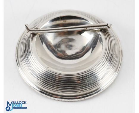 Victorian Hallmarked Silver Round Dish with golf clubs to top with ridged dish body, hallmarked London 1895, by Alexander Cla