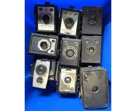 One box of various vintage box cameras