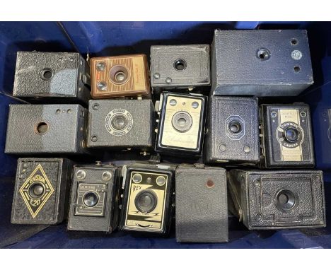 One box of various vintage box cameras