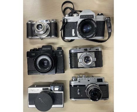 Six vintage cameras to include: Chinon CS; Edinex; Zenit 19; Fujica 35 Automatic; Zorki-4; Edixa Wirgin (6)