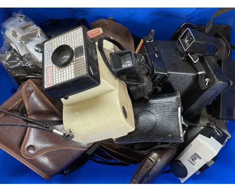 One box of various vintage cameras
