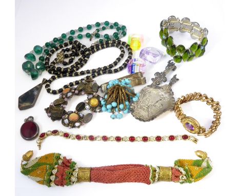 Various jewellery and bijouterie to include: lady's costume jewellery, minor silverware (including a broken Dutch silver cadd