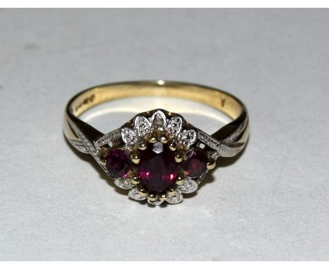 9ct gold ladies Diamond and ruby ring size O