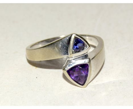 9ct white gold Ladies Amethyst set ring size R