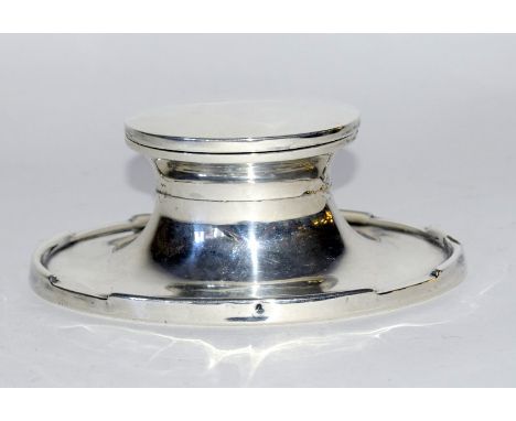 Silver capstan inkwell