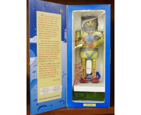 A Schylling tin plate Space Man robot, boxed 