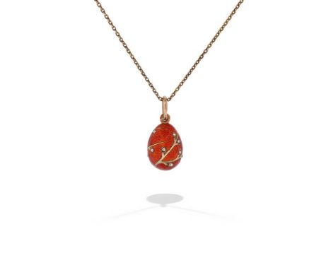 FABERGÉ, A DIAMOND SET ENAMEL EGG PENDANT ST. PETERSBURG, 1899-1908 Enamelled in cinnamon colour enamel over engine turned fl