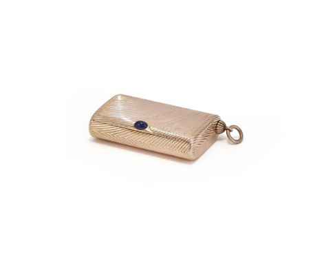 FABERGÉ, A GOLD VESTA CASE  WORKMASTER AUGUST HOLMSTRÖM, ST. PETERSBURG, CIRCA 1900 The hinged curved ribbed covers with a ca