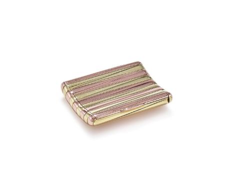 FABERGÉ, A TWO COLOUR GOLD VESTA CASE MOSCOW 1899-1908 The hinged pink and green gold hinged covers with geometric pattern, h