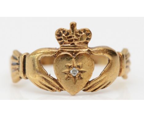 A vintage 9ct gold and diamond set Claddagh ring, K, 1.6gm 