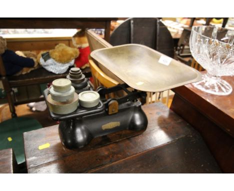 A set of Weylux kitchen scales and weights