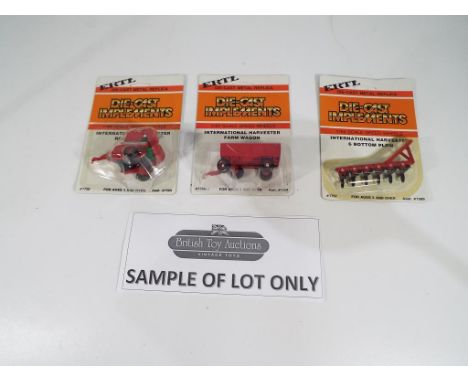 ERTL - 24 metal replica diecast Implements, 1:64 scale, mint in blister packs, stock no 1589 - Est £40 - £60