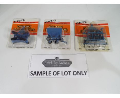 ERTL - 24 metal replica diecast Implements, 1:64 scale, mint in blister packs, stock no 1947 - Est £40 - £60