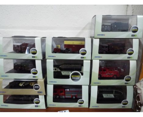 Oxford Automobile Company - 10 diecast 1:76 scale model motor vehicles, mint in original plastic cases with card sleeves - Es