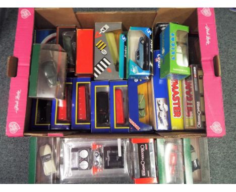 Diecast - a quantity of 24 diecast model motor vehicles to include Corgi Original Omnibus, Corgi Classics, Corgi James Bond, 