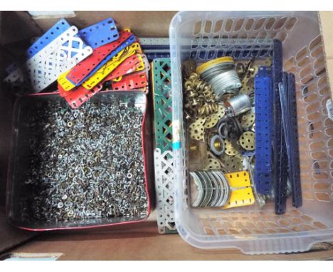 Meccano - a quantity of vintage Meccano construction pieces