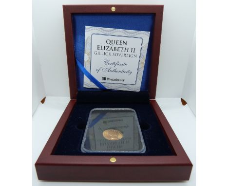 QEII 1966 first head gold full sovereign, with certificate of unreleased/ uncirculated, in deluxe wooden case&nbsp;&nbsp;