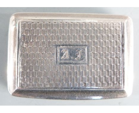 Georgian hallmarked silver vinaigrette with engine turned decoration and gilt wash interior, Birmingham 1824 maker's mark IT,