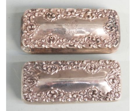 Victorian hallmarked silver trinket box with embossed decoration, London 1897 maker Henry Matthews, length 9cm together with 
