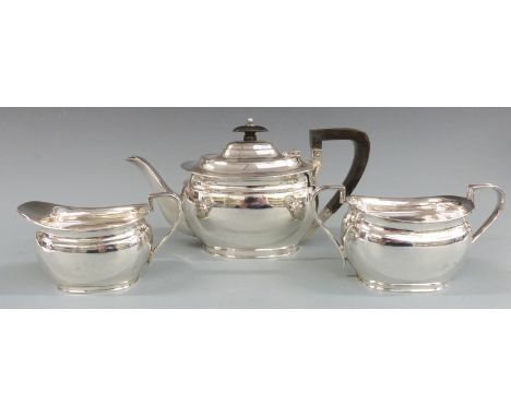 George V hallmarked silver three piece teaset, Sheffield 1918/19 maker&nbsp;Atkin Brothers, length of teapot 24cm, weight 816