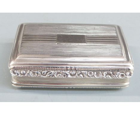 Georgian hallmarked silver snuff box with reeded decoration and gilded interior, Birmingham 1818 maker&nbsp;John Shaw, width 