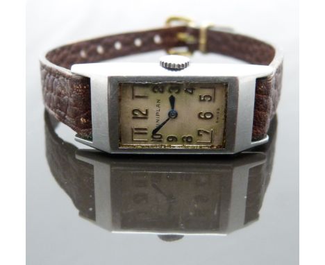 Uniplan ladies wristwatch with blued hands, gold Arabic numerals, silver dial and Lisica S.A. 15 jewel calibre 50 movement (a