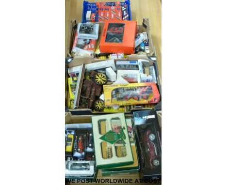 A large collection of Corgi, Oxford Diecast, Lledo and other diecast model vehicles including Eddie Stobart sets, steam rolle