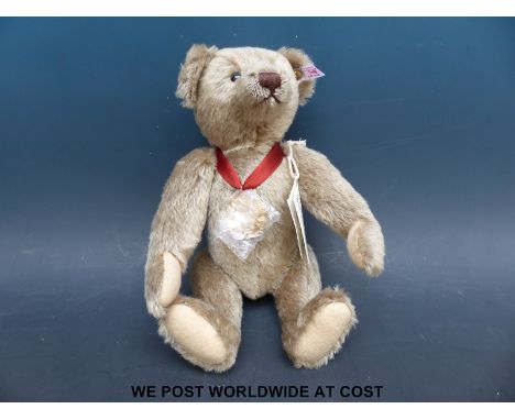 Steiff brown mohair bear made for Danbury Mint 2013 with jointed limbs and medallion, 30cm tall, in original box