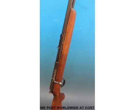 BSA Sportsman .22 bolt action shotgun with 25inch band, overall length 110cm, S/N LD 38178 PLEASE NOTE THAT A VALID RELEVANT 