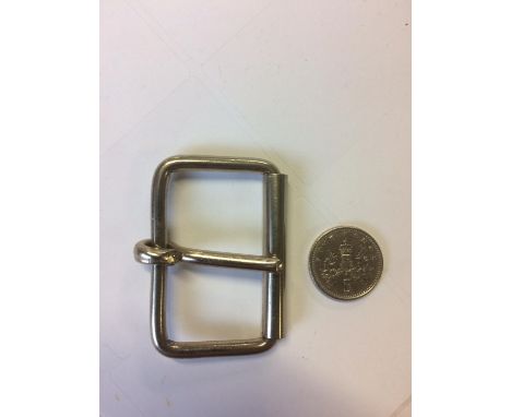 A large quantity of metal roller belt buckles (in one box)