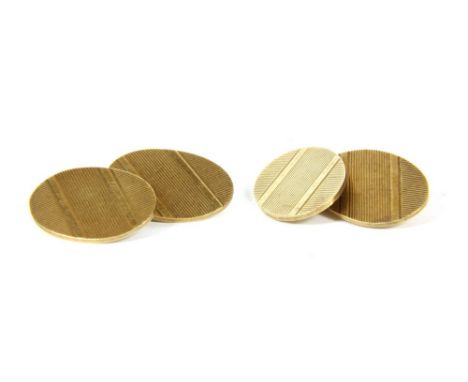 A pair of 9ct gold oval chain back cufflinks , with engine turned decoration, by Payton Pepper Ltd, 9.80g