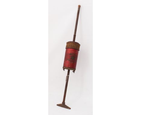 A vintage Star patent hand operated vacuum cleaner - 1911-1938, pat. no. 18899/11 (129 cm (131 cm extended))