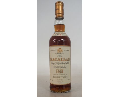 MACALLAN 18YO - 1975
Distilled 1975.  Bottled 1993.  Macallan 18 year old Single Malt Scotch Whisky.  70cl.  43% abv.  Import