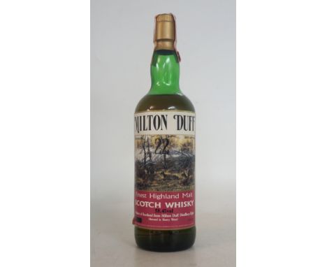 MILTONDUFF 22YO - SESTANTE
Excellent old bottling of Miltonduff Single Malt Scotch Whisky.  Distilled 1966.  Bottled 1988.  7
