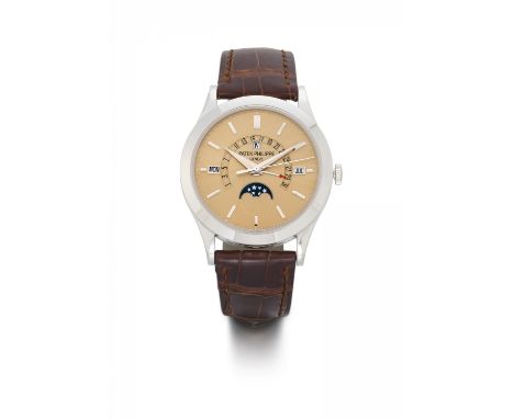 PATEK PHILIPPERetrograde Perpetual Calender. Art der Uhr: Armbanduhr. Herkunft: Schweiz, Genf. Datierung: 2015. Werk: Automat